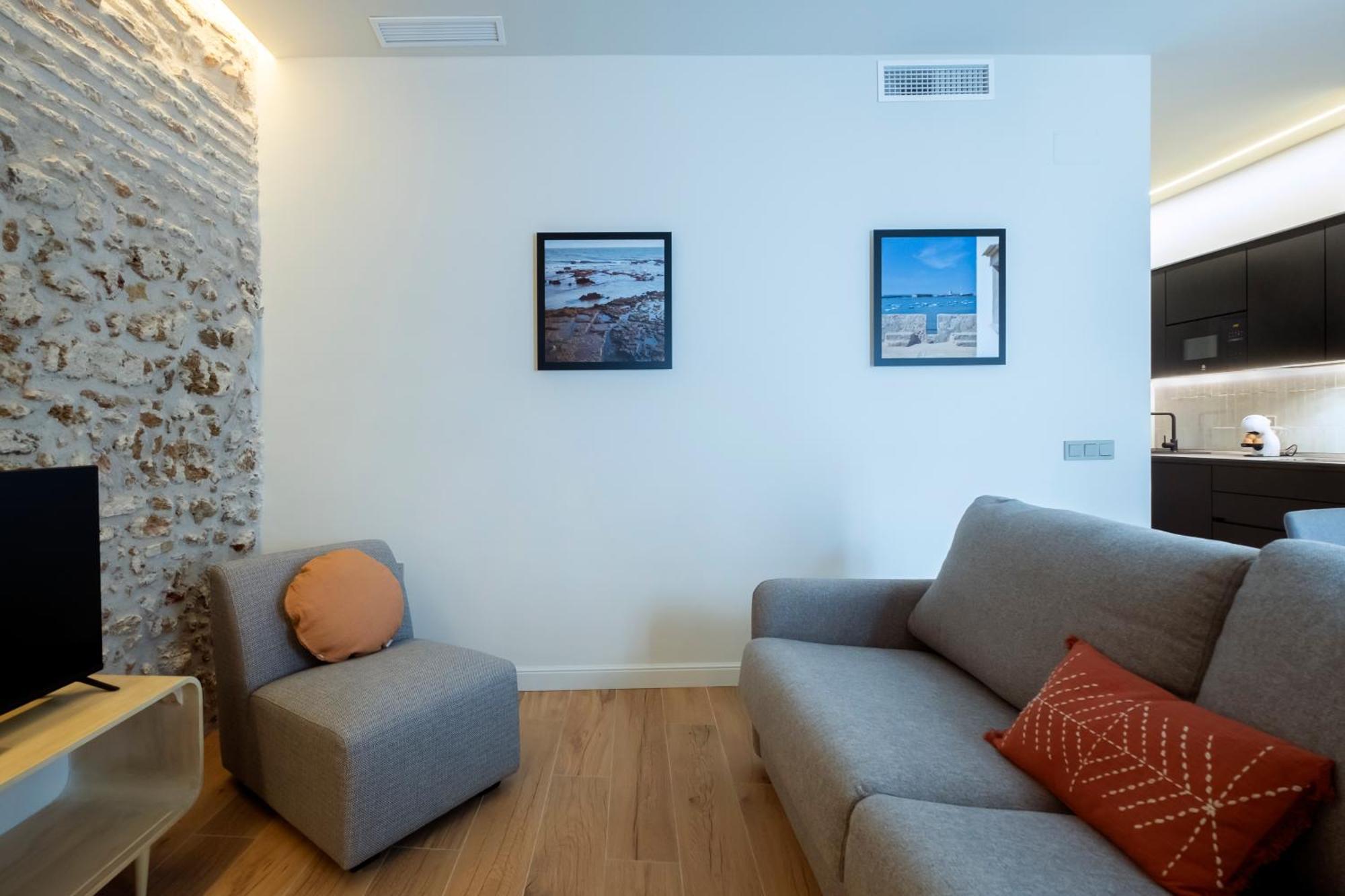 Villar Suites By Cadiz4Rentals Luaran gambar