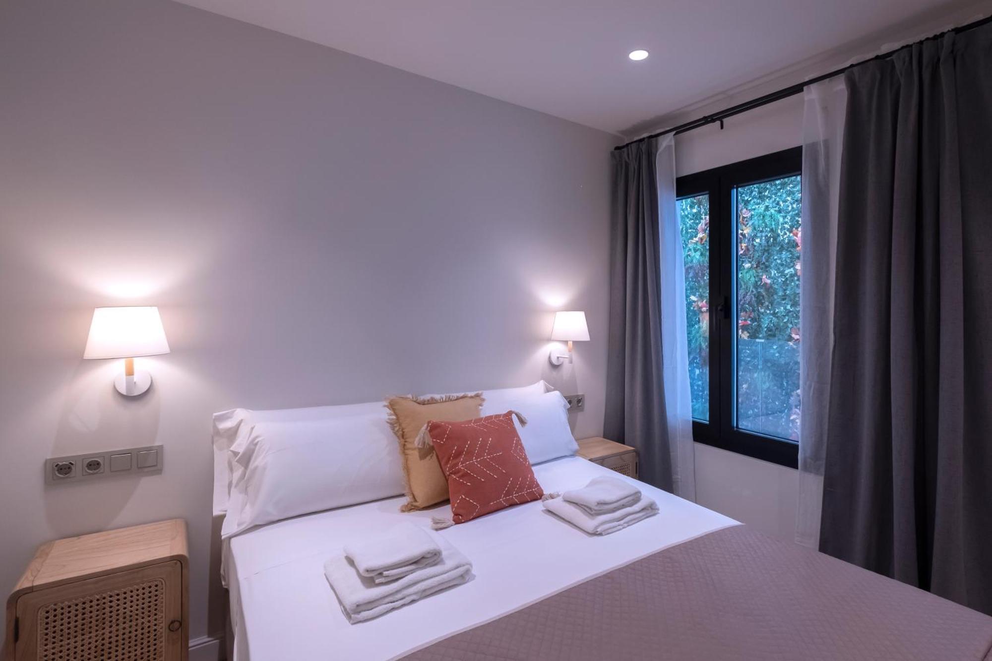 Villar Suites By Cadiz4Rentals Luaran gambar