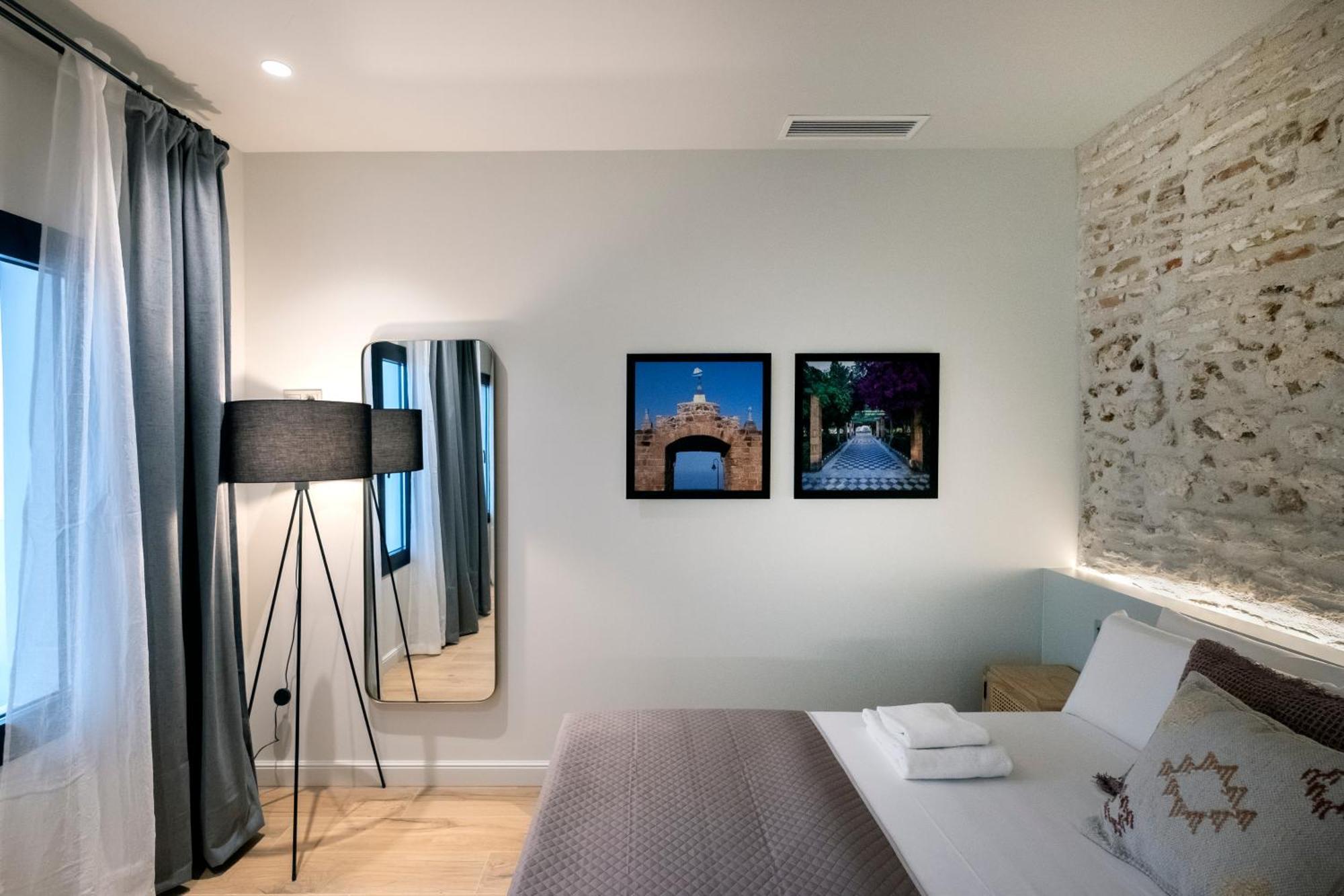 Villar Suites By Cadiz4Rentals Luaran gambar