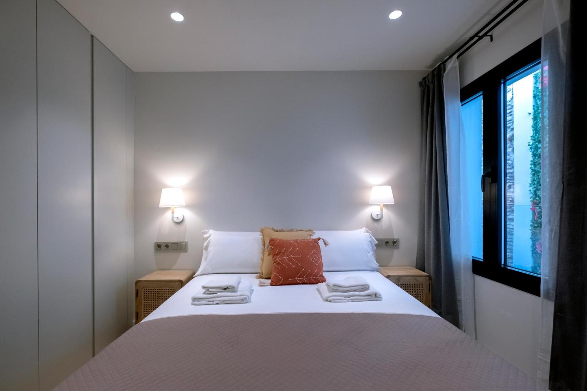 Villar Suites By Cadiz4Rentals Bilik gambar